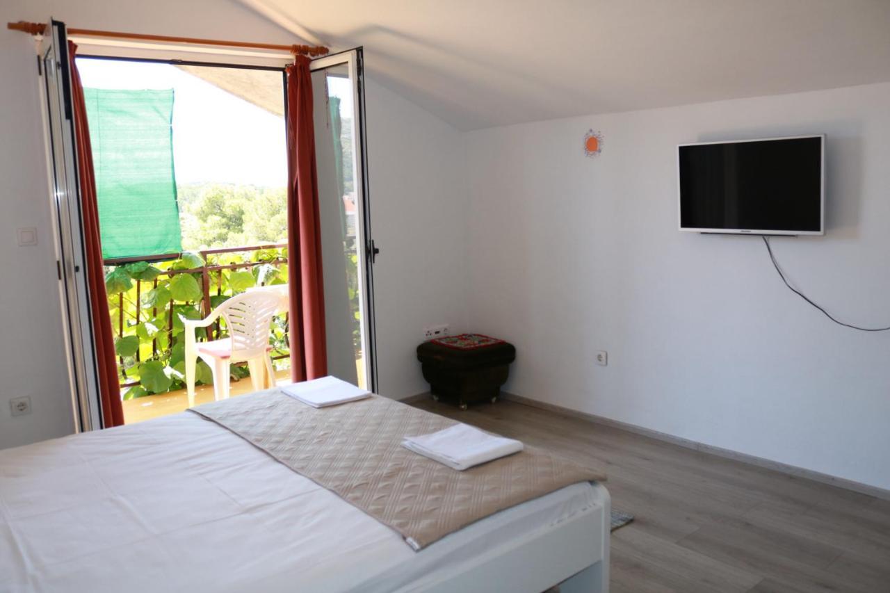 Apartment Olive 3 *